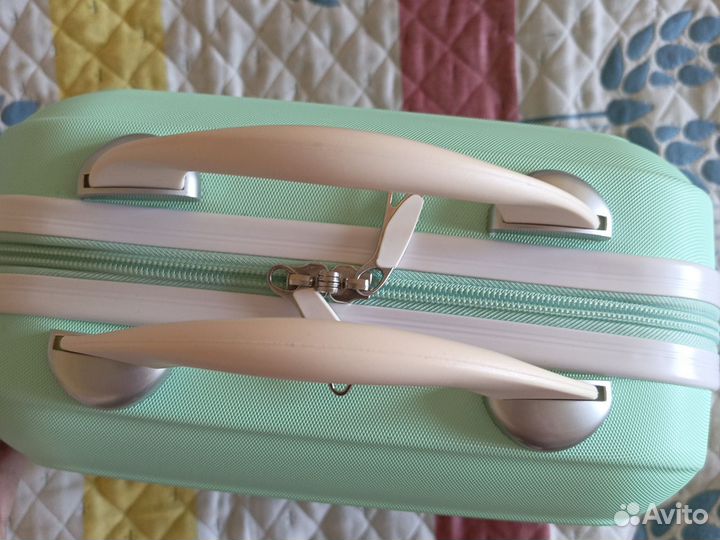Чемодан ручная кладь бу