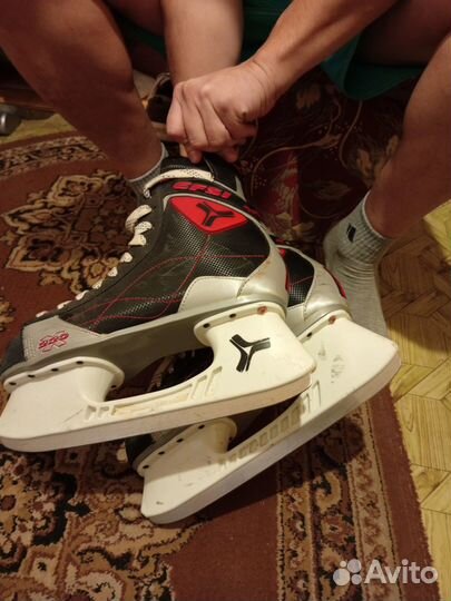 Коньки хоккейные 46размер, в хорошем состоянии