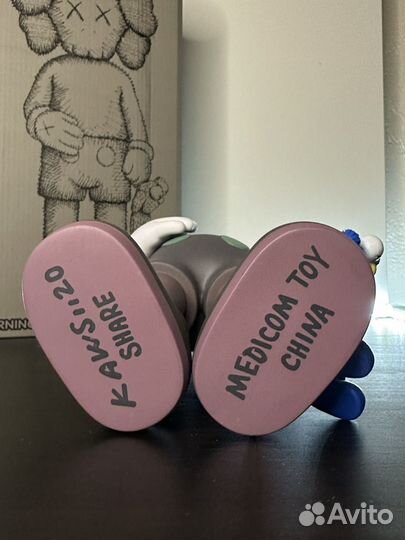 Фигурка kaws 32 см