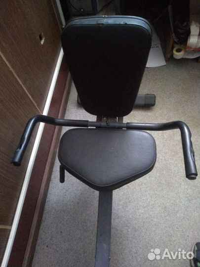 Велотренажер горизонтальный