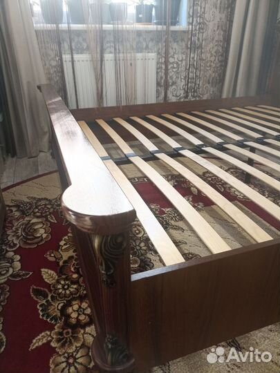 Кровать двухспальная бу 180 200