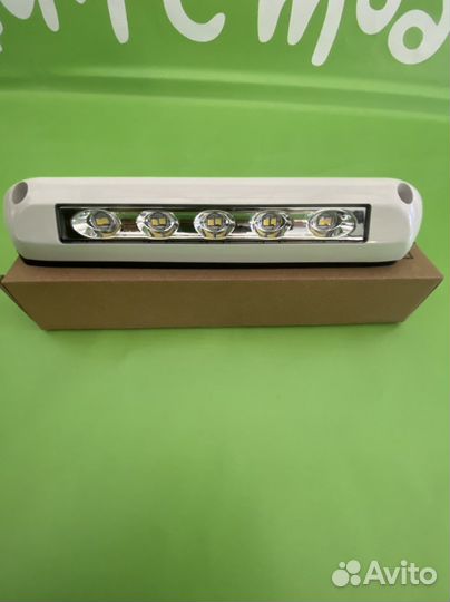 Фонарь наружного освещения для автодома