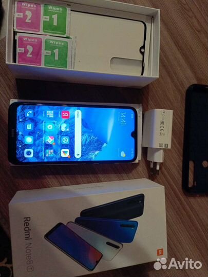 Телефон Xiaomi redmi note 8t