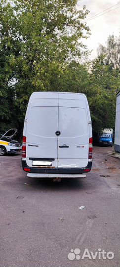 Mercedes-Benz Sprinter микроавтобус, 2011