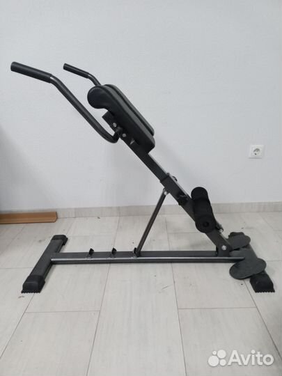 Тренажер для гиперэкстензии