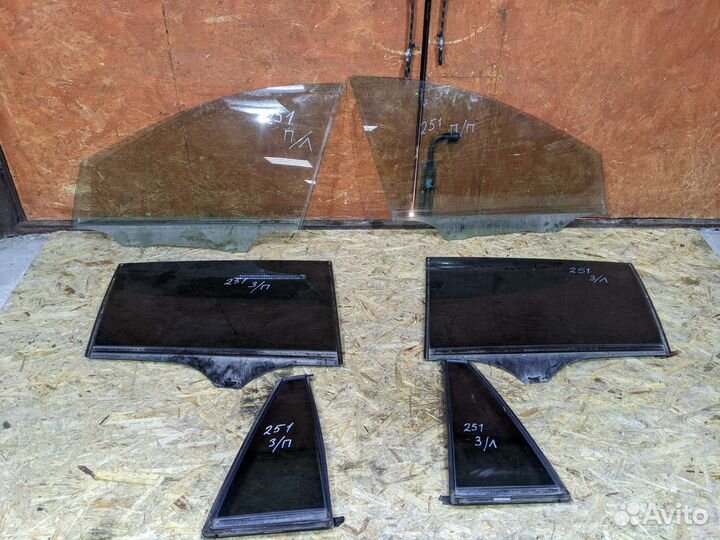 Стёкла mercedes w251