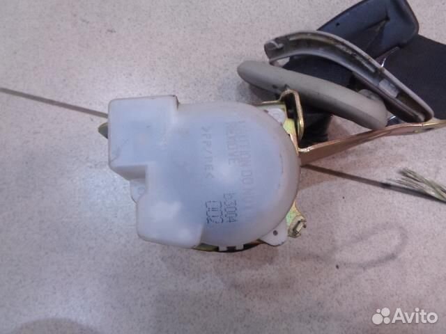 Ремень безопасности задний левый Lexus RX 2003-20