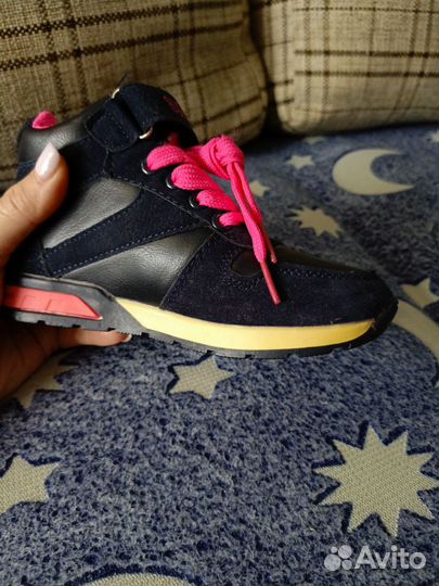 Кроссовки для девочки 29 размер