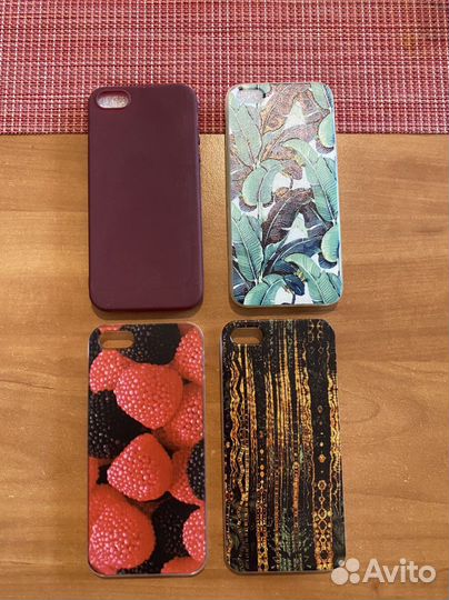 Чехлы на iPhone SE (2016)