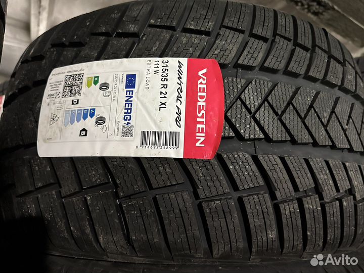 Vredestein Wintrac Pro 285/40 R21 и 315/35 R21 111W