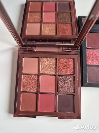 Палетки теней huda beauty