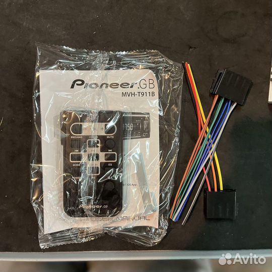 Автомагнитола Pioneer MVH-T911B со съемной панелью
