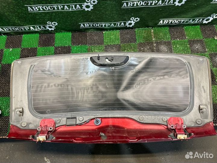 Стекло двери багажника Toyota Highlander U40