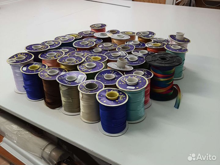 Косая бейка атласная