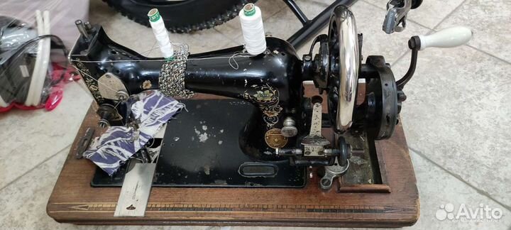 Швейная машинка gritzner