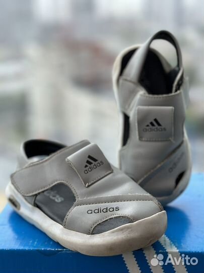 Сандалии adidas