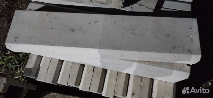 Бордюр тротуарный