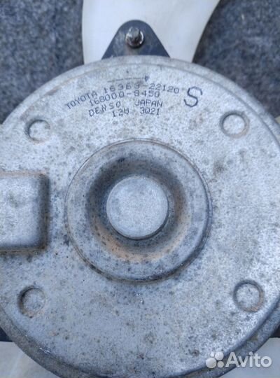 Вентилятор охлаждения Toyota Corolla 150/151