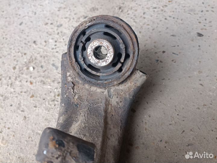 Рычаг продольный задний R nissan qashqai j11