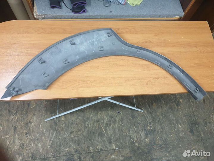 Молдинг Pontiac vibe