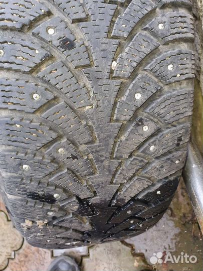 Nokian Tyres Hakkapeliitta 4 225/55 R16 99T