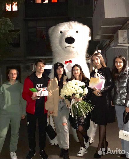 Белый медведь поздравление аниматор на праздник