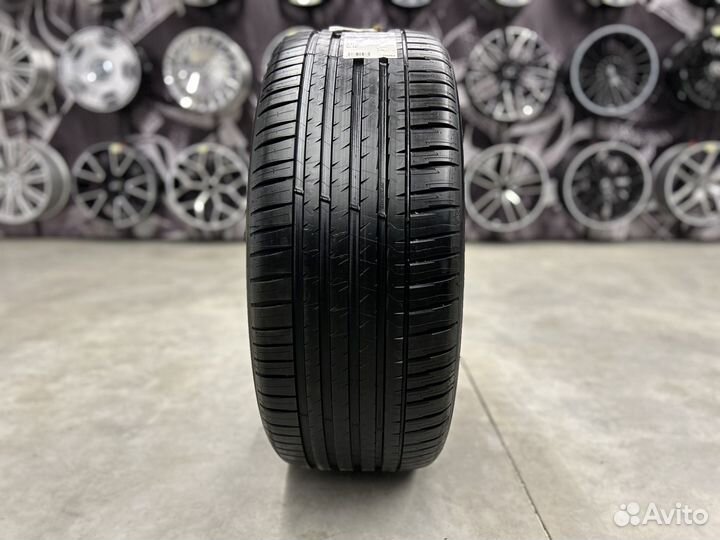 Michelin Pilot Sport 4 255/55 R20 110Y