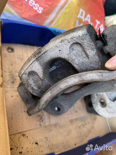 Тормозной суппорт Hyundai Elantra