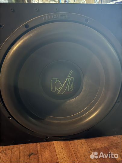 Сабвуфер machete fight 15