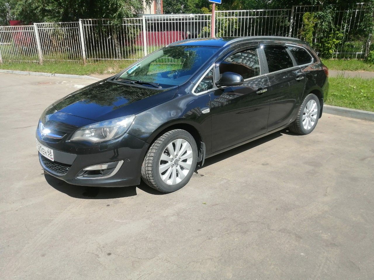 Opel Astra: фото владельца