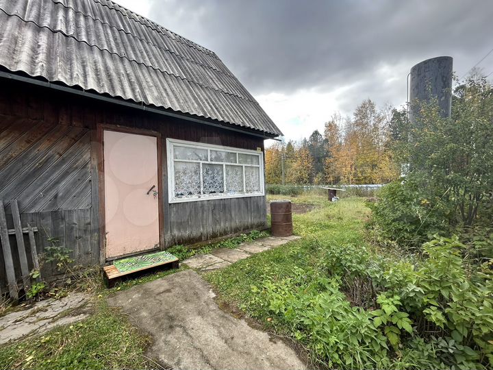 Дом 44 м² на участке 6,3 сот.