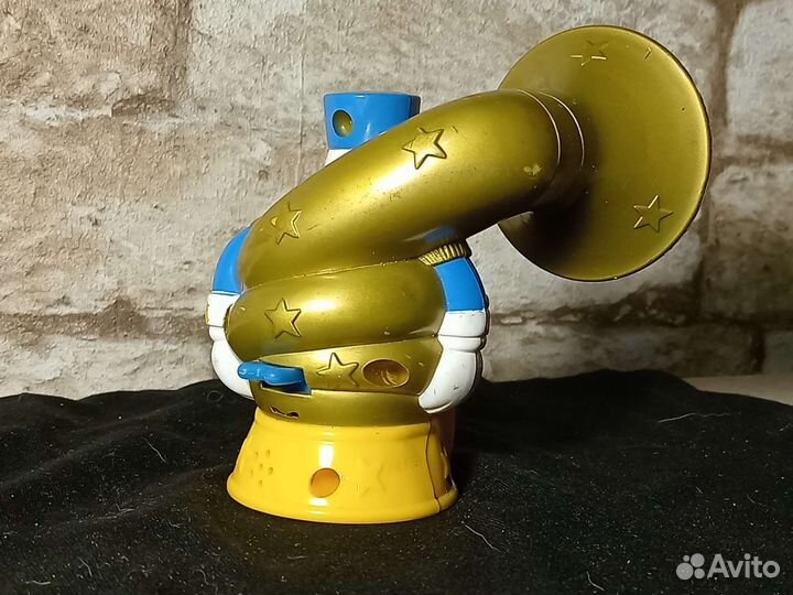 Макдональдс disneyland paris 2001