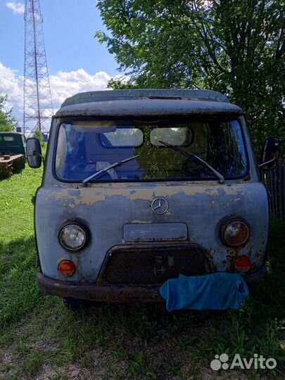 УАЗ 3303 бортовой