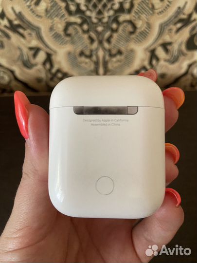 Футляр под AirPods1