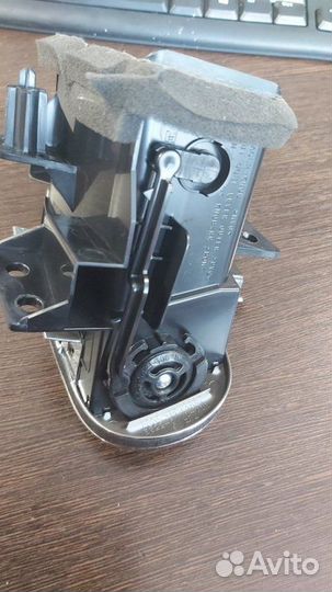 Воздуховод правый Infiniti Ex35 1 поколение VQ35HR