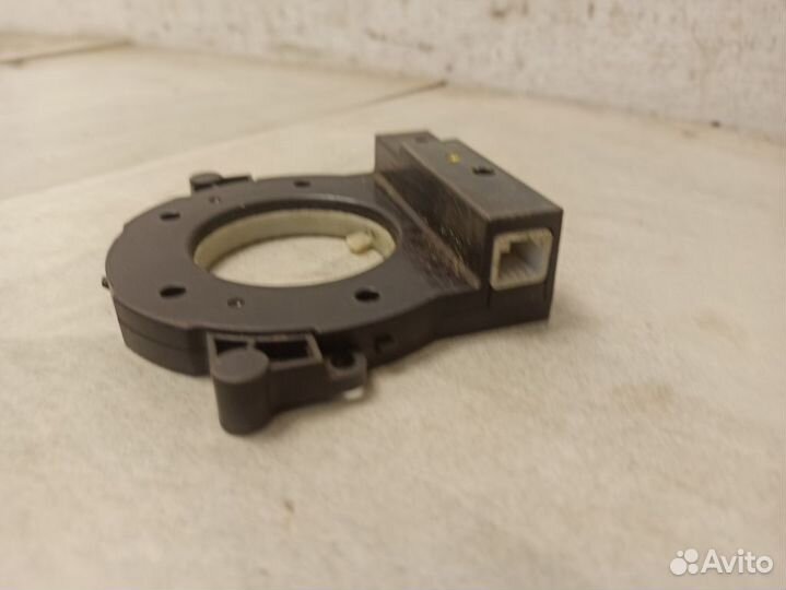 Датчик угла поворота руля