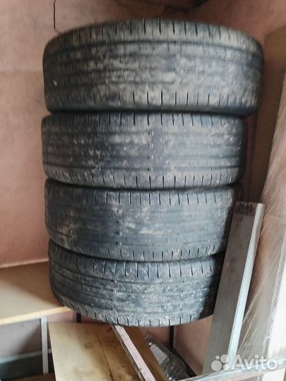 Continental ContiPremiumContact 225/60 R17