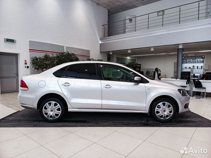 Volkswagen Polo 1.6 AT, 2014, 121 556 км