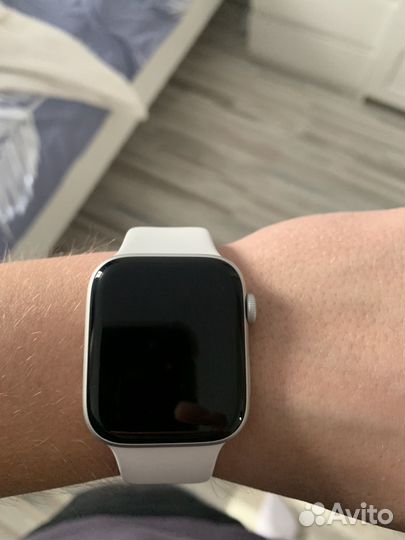 Apple Watch SE 2023 44mm