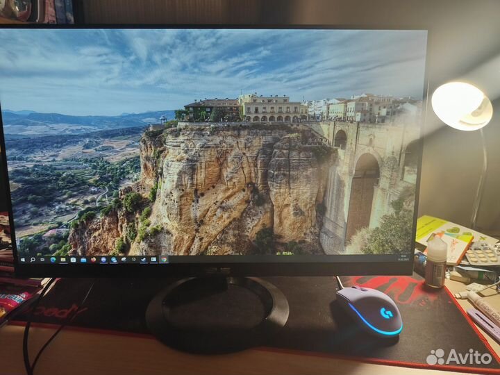 Монитор asus 21 дюйм,без аудиовыхода