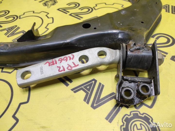 Рычаг передний левый Nissan Primera TP12 QR20DE