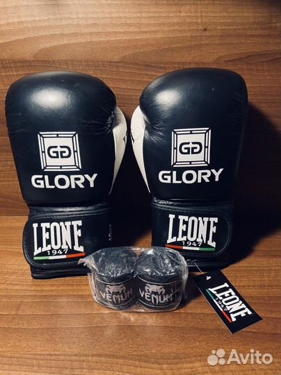 Боксерские перчатки 10 oz натуральная кожа