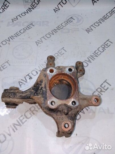 Кулак поворотный задний левый Kia Sportage 3