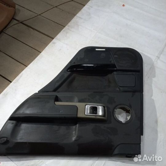 Обшивка двери задняя правая Land Rover Range Rover