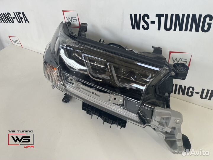Фара правая toyota land cruiser 200 HW42