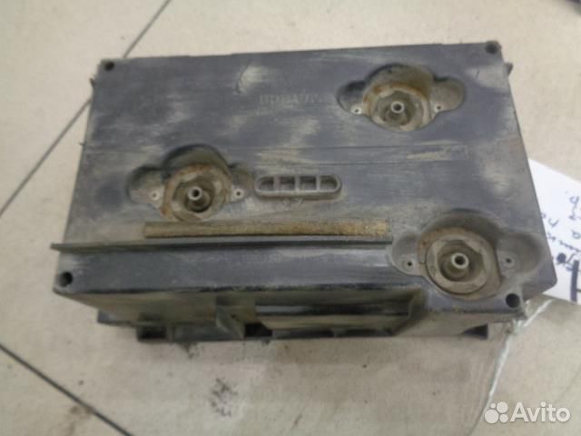 Корпус подставка аккумулятора Land Rover Discover