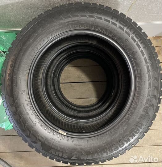 Nokian Tyres Hakkapeliitta 7 SUV 225/65 R17 106T