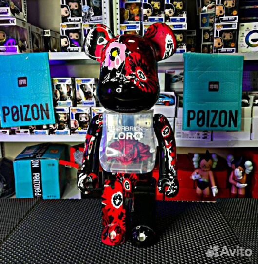 BearBrick 70 см космос