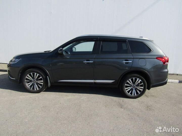 Mitsubishi Outlander 2.4 CVT, 2021, 63 382 км