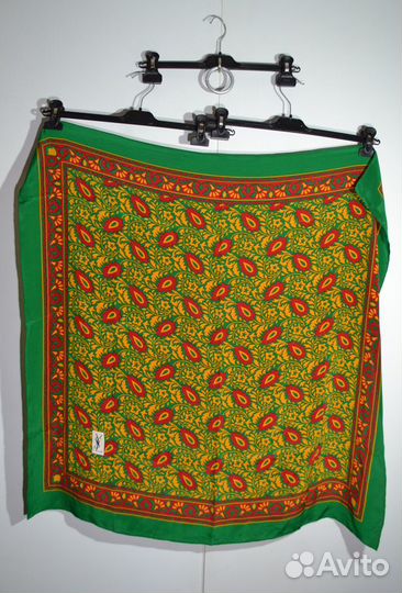 Yves Saint Laurent YSL 100 Платок Шарф